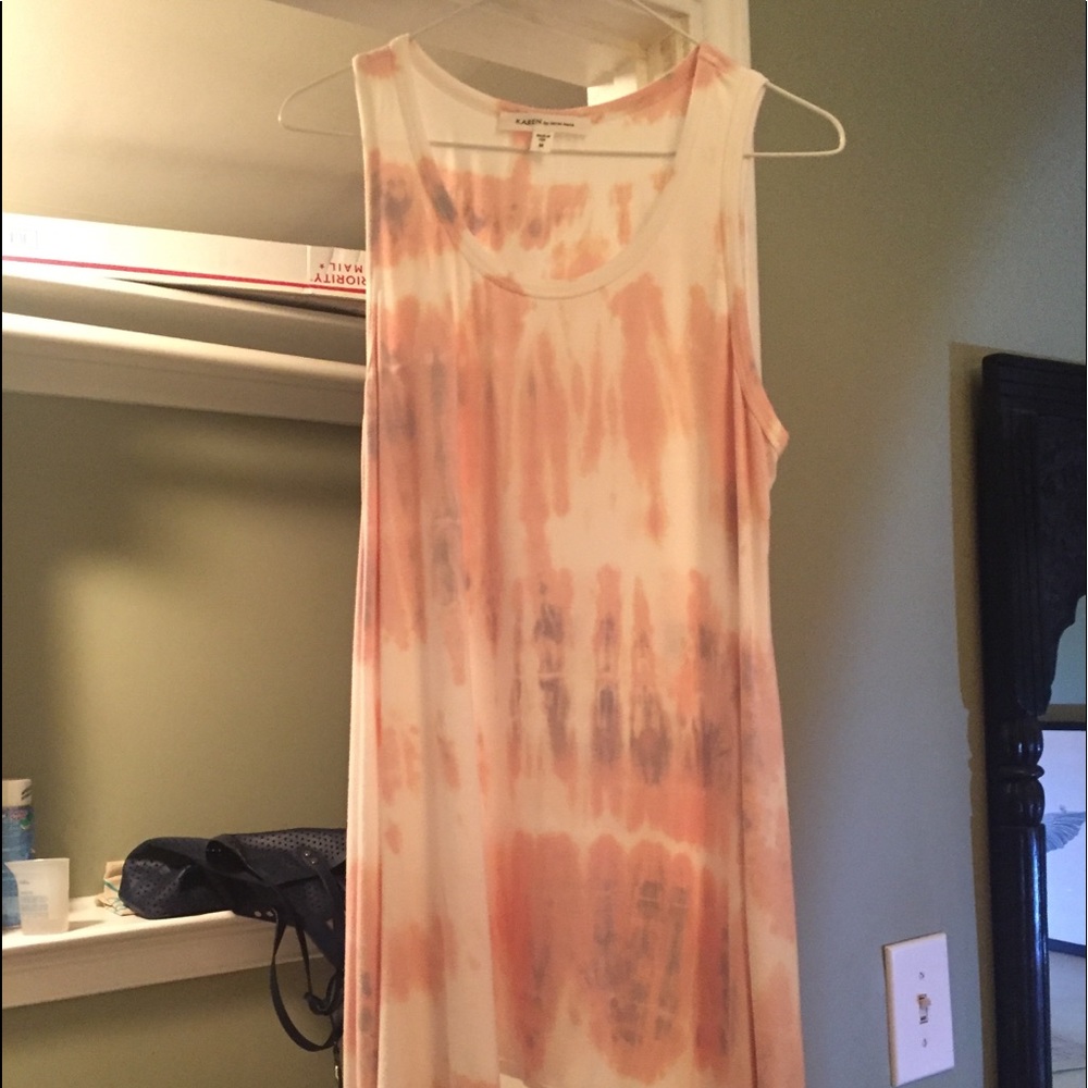 Long tie dye pink sleeveless top